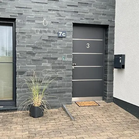 Stilvolle&ruhige Mit Terrasse&garten Apartment